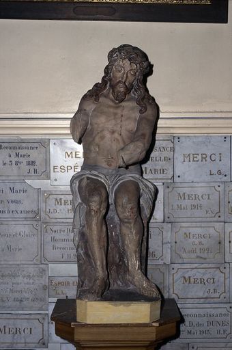 Statue (petite nature) : Christ souffrant