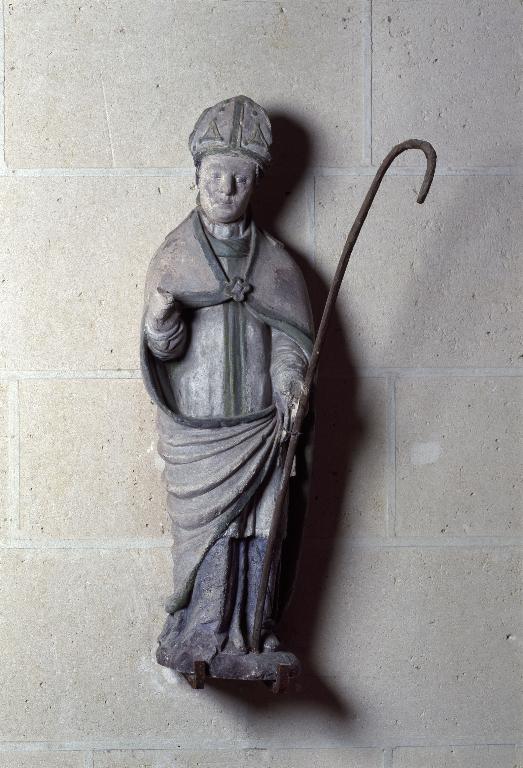 Statue (petite nature) : saint Aubin (n° 2)