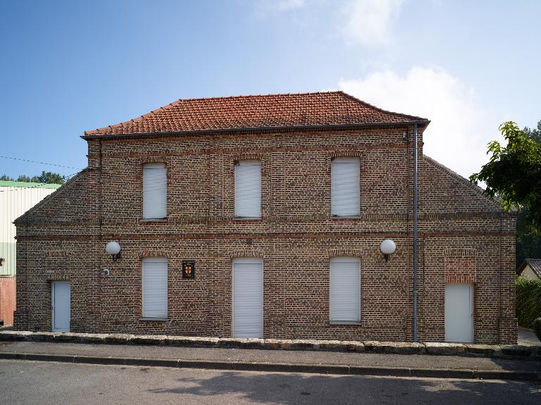 Ancienne école primaire de garçons de Bruille-Saint-Amand, actuellement salle des fêtes