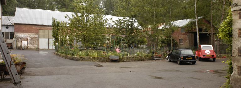 Minoterie, dite Moulin des Prés, devenue usine de chaudronnerie Les Forges du Moulin