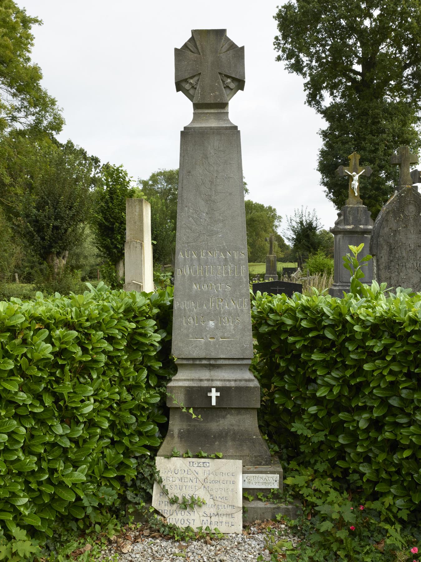 Monument aux morts d'Ochtezeele