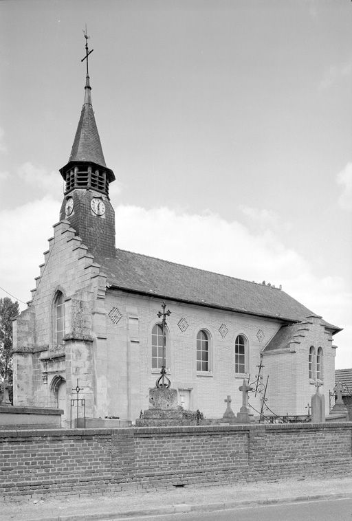 Église paroissiale et cimetière Saint-Martin de Passel