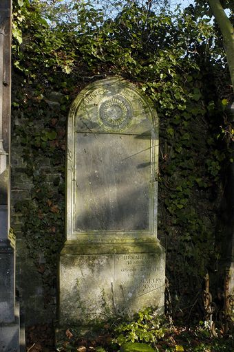 Tombeau (stèle funéraire) de la famille Hémart