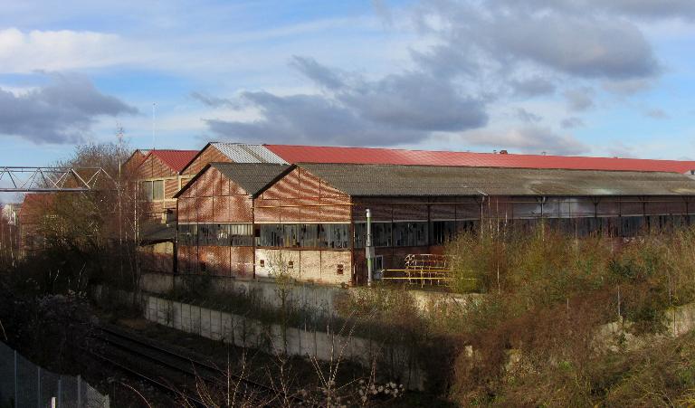 Ancienne distillerie d'alcool, dite de Sébastopol, puis usine de transformation des métaux Omnium Industriel de Ham, puis Cie Française des Produits métallurgiques, puis S.A. Cuivres et Alliages, puis Alcan-Softal