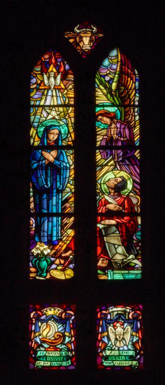 Ensemble de neuf verrières historiées des fenêtres hautes de l'église Saint-Nicolas de Bapaume : scènes de la vie de la Vierge et apparitions mariales
