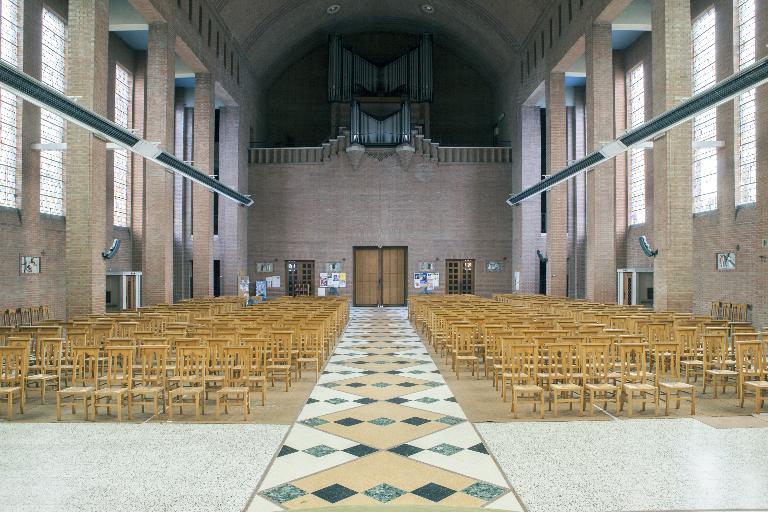 Eglise paroissiale Notre-Dame-de-Lourdes