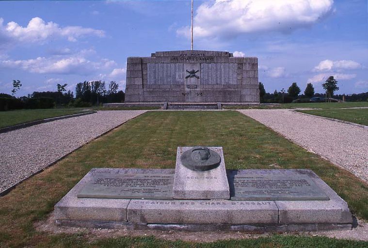 Monument aux morts des chars d'Assaut de Berry-au-Bac