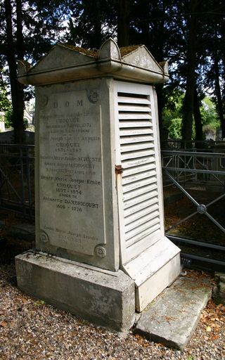 Enclos funéraire de la famille Choquet-Mollet et de la famille Choquet-Delattre