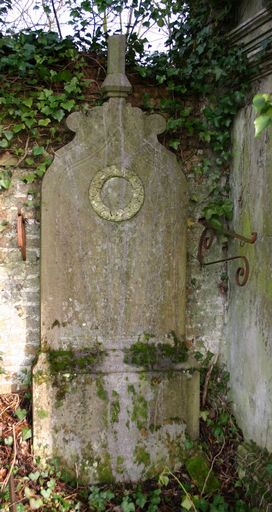 Tombeau (stèle funéraire) Lenfant