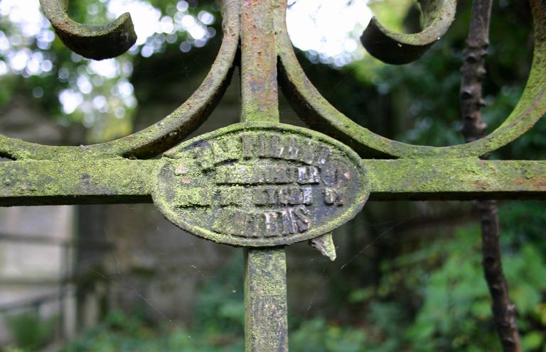 Enclos funéraire de la famille Piteux