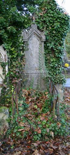 Tombeau (stèle funéraire) Daullé-Davaine
