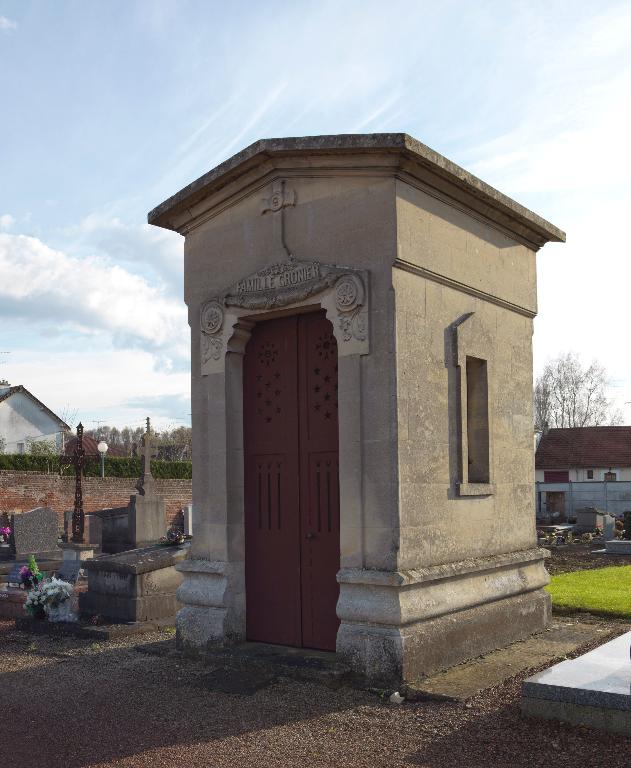 Tombeau (chapelle) de la famille Gronier