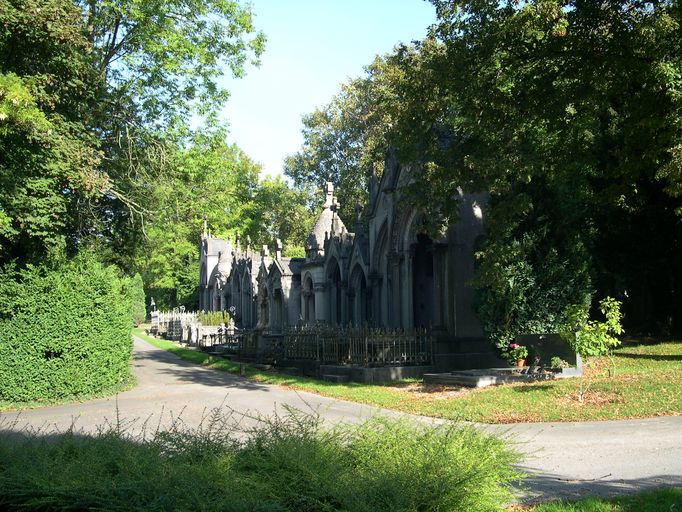 Ancienne maladrerie puis cimetière communal d'Amiens, dit cimetière de la Madeleine