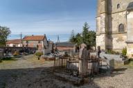 Ancien cimetière paroissial puis communal de Broyes