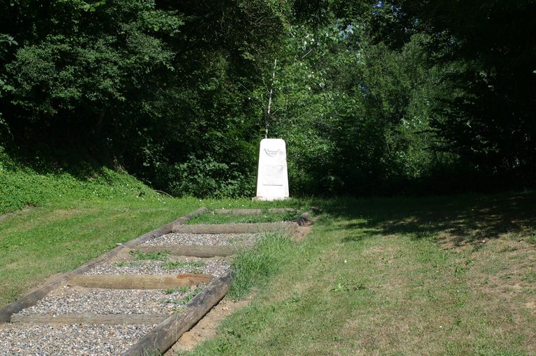 Monument aux morts du 1er Bataillon de Chasseurs à Pied à Chavignon