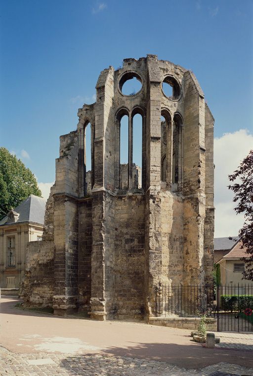 Ancien évêché Saint-Benoît de Noyon (actuel musée du Noyonnais)