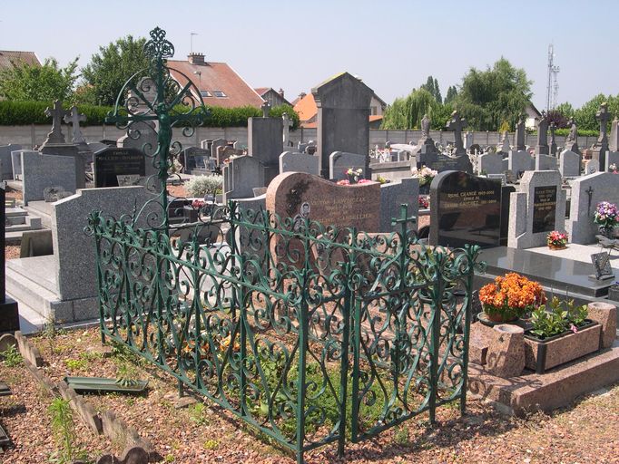 Cimetière communal de Longueau