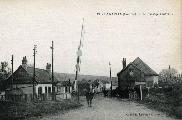 Le village de Canaples