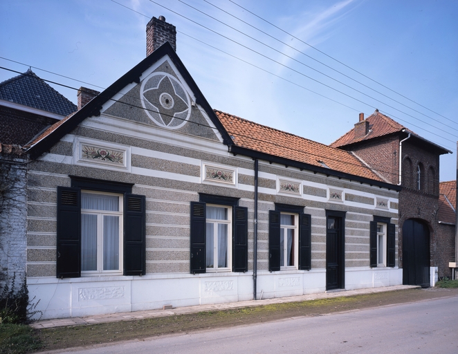 Ferme à cour fermée