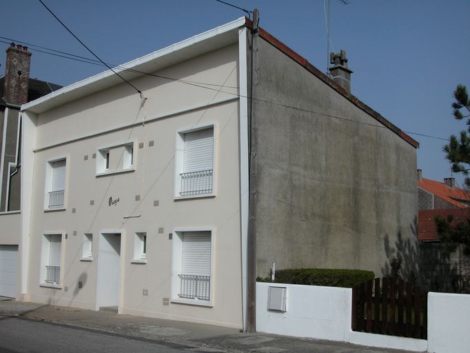 Maison-immeuble à plusieurs logements, dite Maya