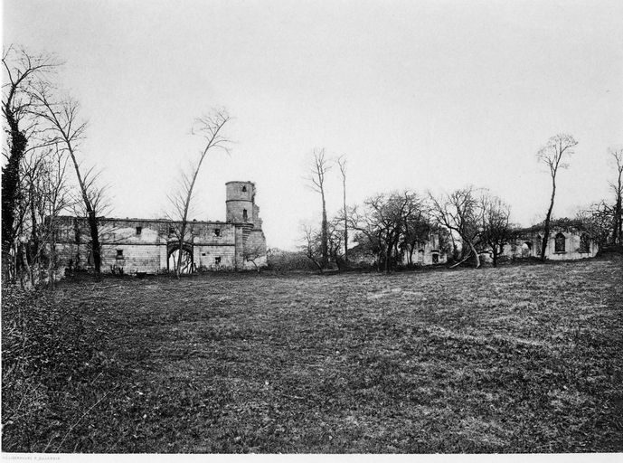 Ancien prieuré fontevriste Notre-Dame et Saint-Jean-l'Évangéliste, puis ferme de Moreaucourt