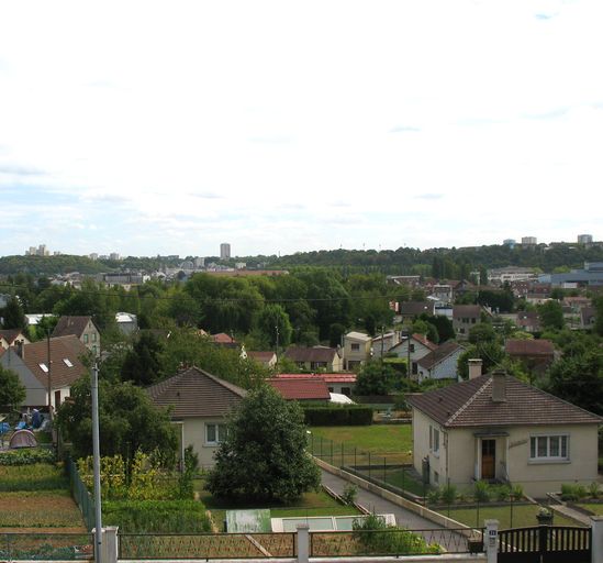 Ensemble de quatre anciennes maisons d'employés de la Société de la Vieille-Montagne à Montataire