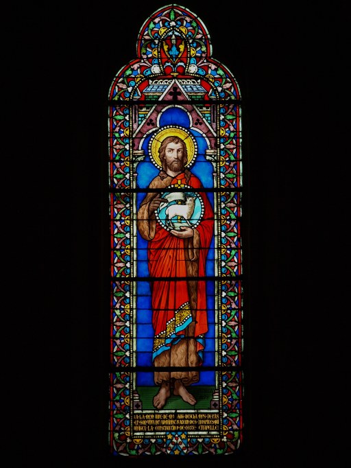 Ensemble de 5 verrières figurées : Saint Jean-Baptiste, saint François d'Assise, sainte Elisabeth, saint Joseph père nourricier du Christ, saint Michel terrassant le démon