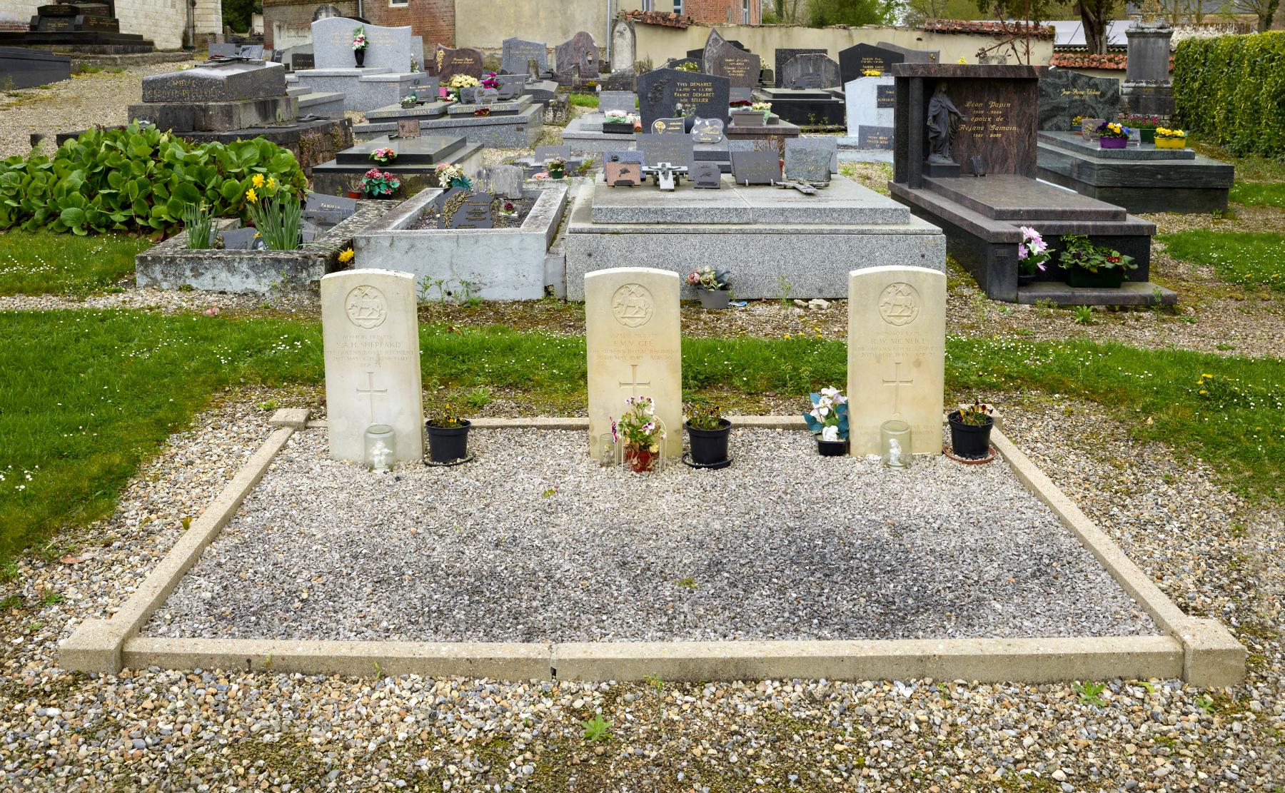 Cimetière communal de Caours