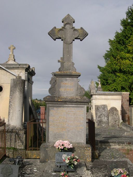 Tombeau (stèle funéraire) de la famille Guilbert