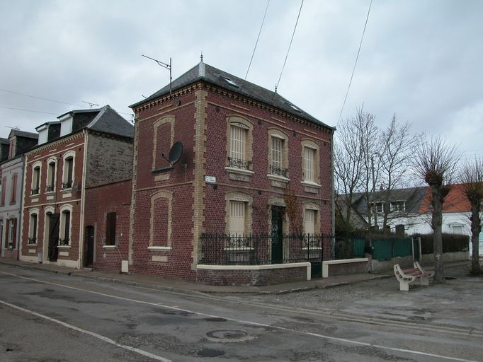 Maisons jumelées, dites Ymannob et Les Essarts