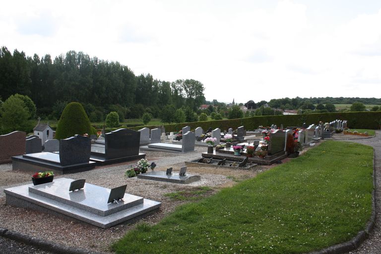 Cimetière communal de Ville-le-Marclet