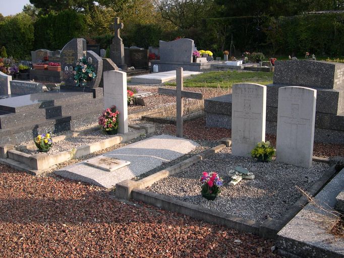 Cimetière communal de Saint-Fuscien