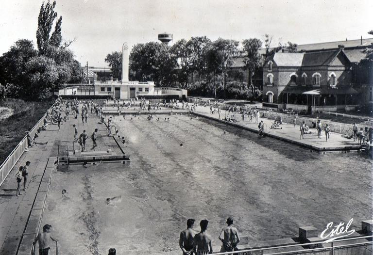 Les piscines des Trente Glorieuses