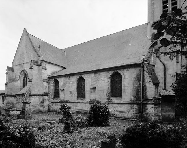 Église paroissiale et cimetière de l'Assomption-de la-Vierge de Cuts