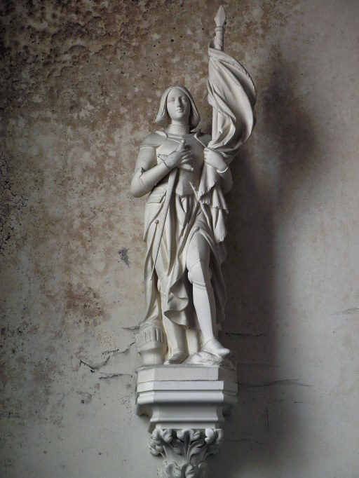 Ensemble de deux statues : sainte Jeanne d'Arc ; saint Michel terrassant le démon
