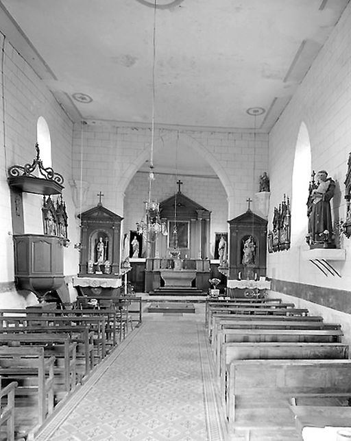 Eglise paroissiale fortifiée Saint-Clément à Saint-Clément