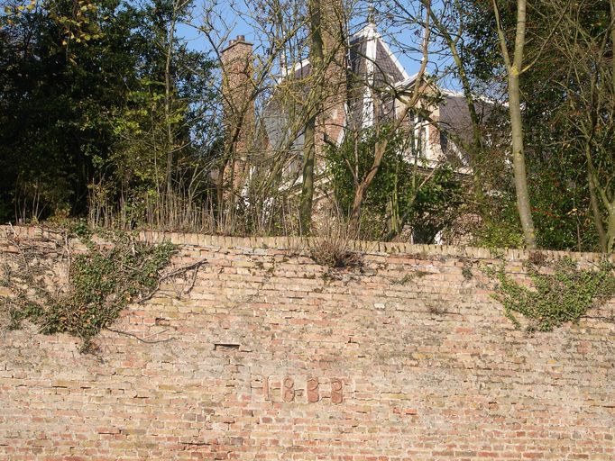 Château de Pont-de-Metz