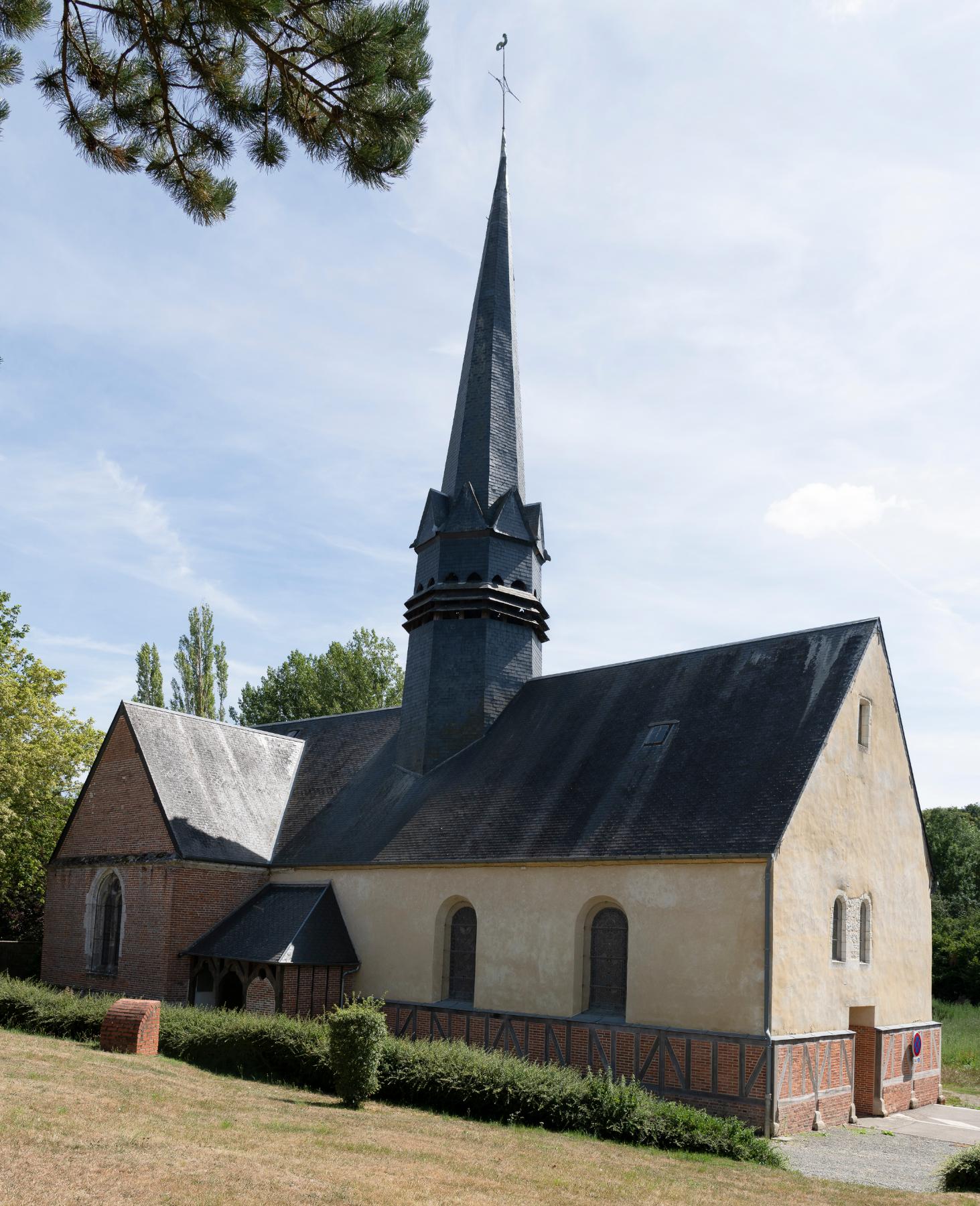 Église paroissiale Saint-Pierre de Montreuil-sur-Brêche