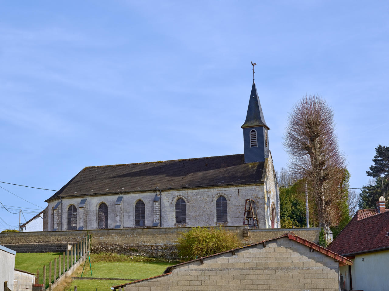 Église Saint-Jacques de Cuhem