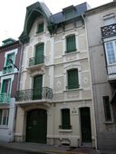 Maison, dite autrefois Les Huit cylindres