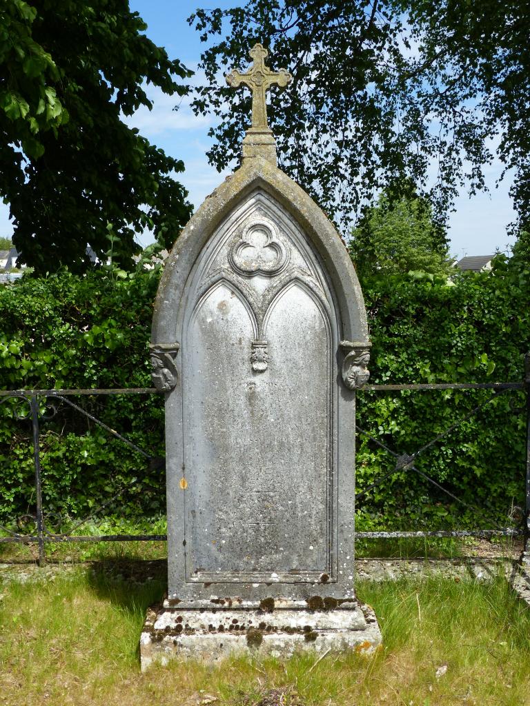 Stèle funéraire de Marie Louis Chanlatte (1759-1843).