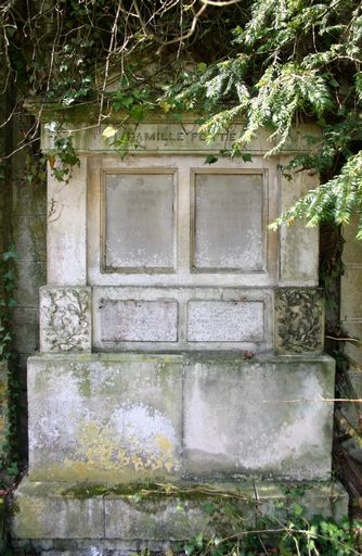 Tombeau (stèle funéraire) de la famille Ferté