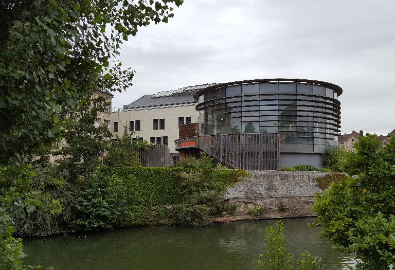 La piscine municipale de Creil