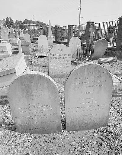 Ensemble funéraire dit cimetière des Israélites