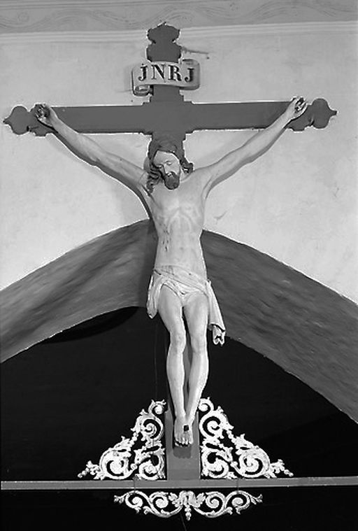 Croix : Christ en croix