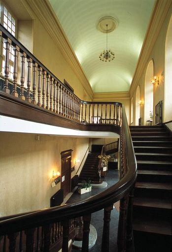 Ancien hôpital général, puis hospice de Douai (actuellement maison de retraite)