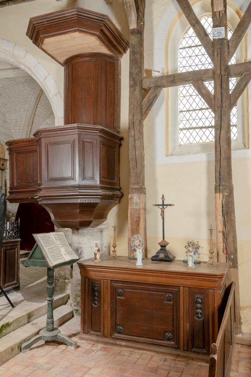 Le mobilier de l'église Saint-Martin d'Oroër