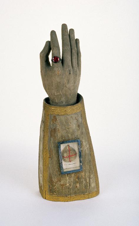 Reliquaire morphologique (bras-reliquaire) de saint Ebrulphe