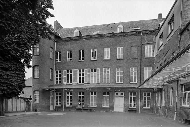 Ecole et pensionnat de l'Institution Notre-Dame