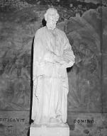 Statue (grandeur nature) : saint Luc